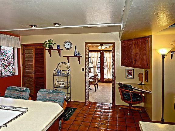5th image of 9334 E Betsey Pl