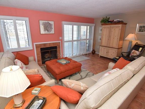 4th image of 214 N Heron Dr Unit 2