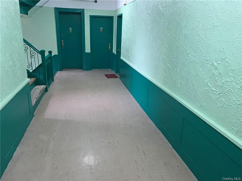 2nd image of 975 Union Ave APT 34