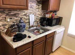 370 S Highland Ave APT 17, Pittsburgh, PA 15206