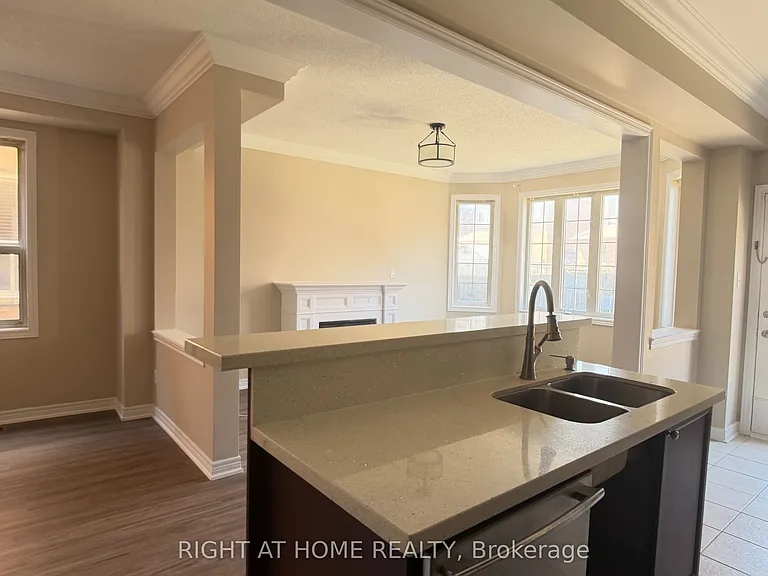 476 Mahogany Ct — Photo 7
