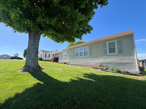 2nd image of 1333 Mefford Heights Cir