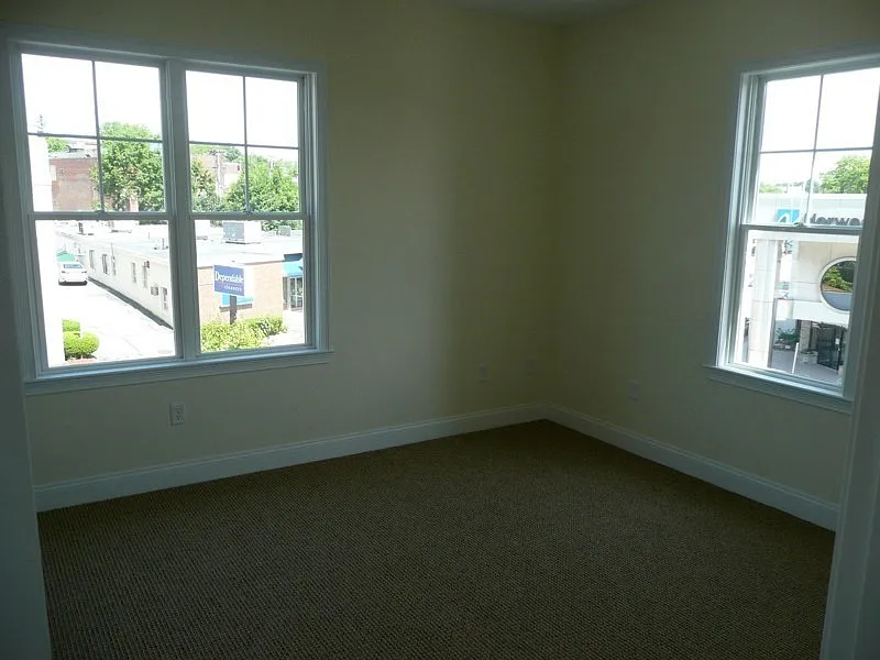 Norwood Suites, 32 Guild Street, Inc. — Photo 4