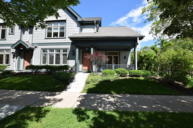 1st image of 3502 N Maryland Ave #3502