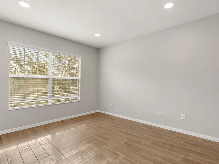 4th bedroom