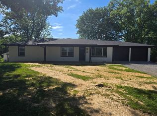 5318 Kratzville Rd, Evansville, IN 47710