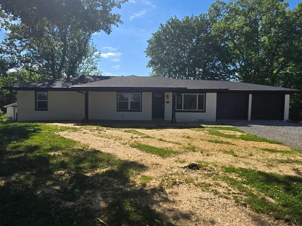 5318 Kratzville Rd, Evansville, IN 47710