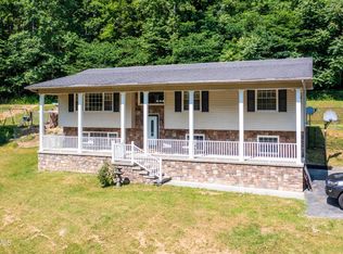 135 Riders Dr, Gate City, VA 24251