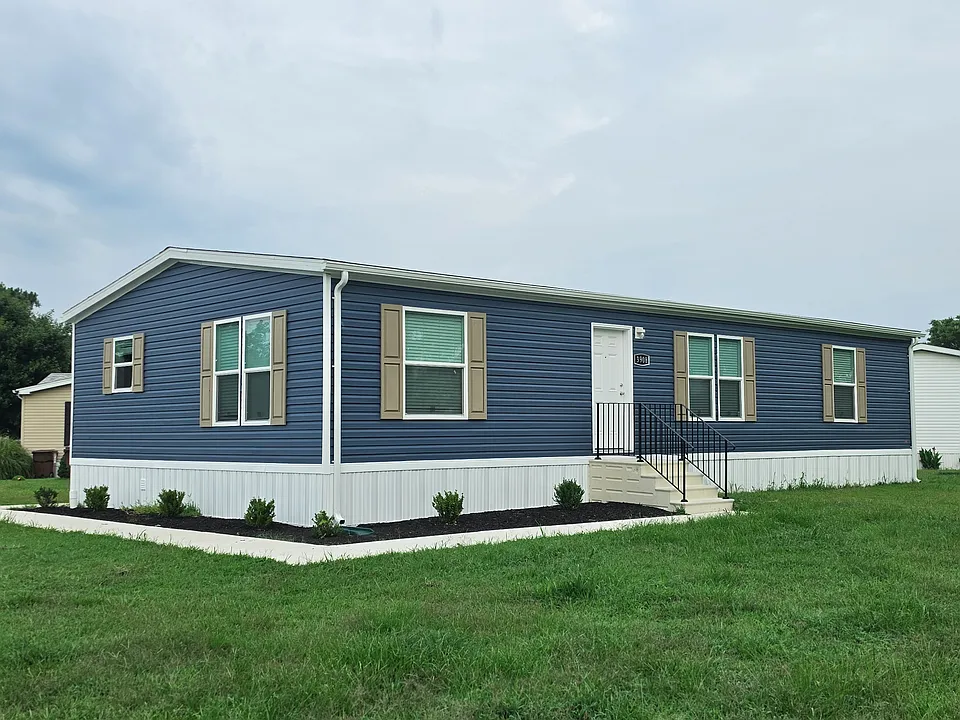 3908 Lee Ct