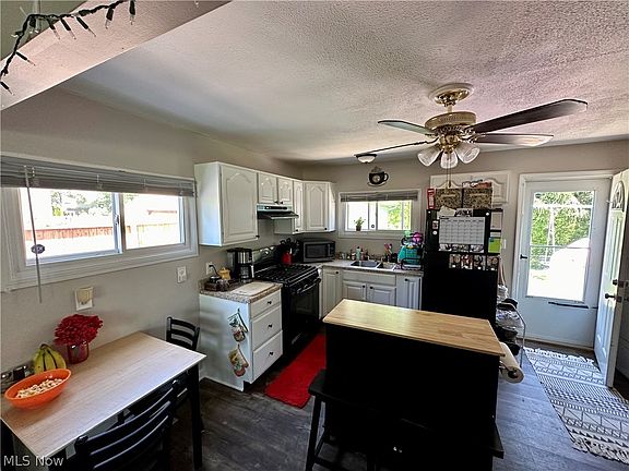3rd image of 438 Westgate Blvd