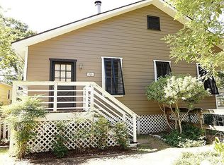 226 E Shore Dr, Clear Lake Shores, TX 77565