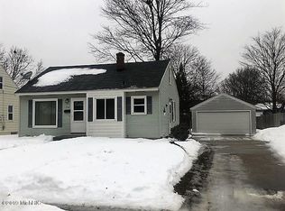 723 Den Hertog St SW, Wyoming, MI 49509