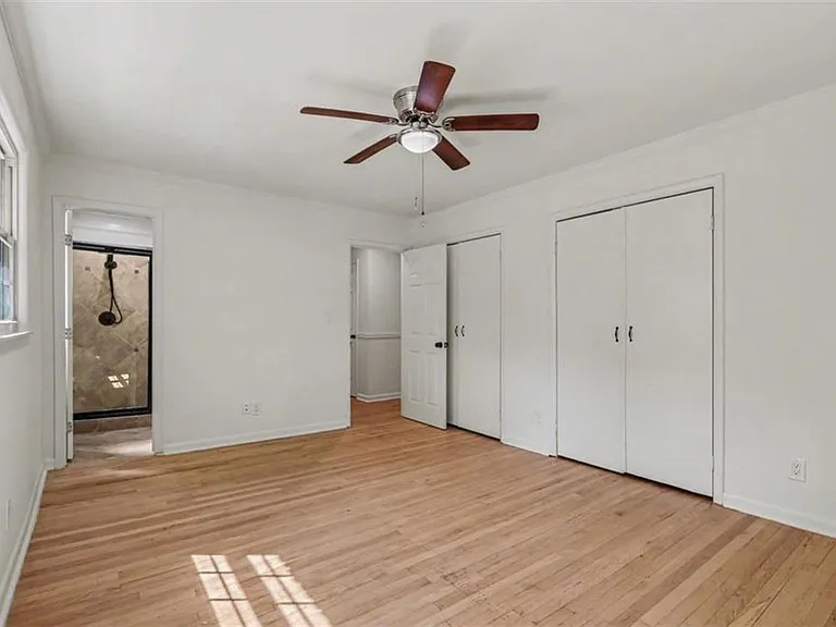 3582 Cloudland Dr — Photo 17
