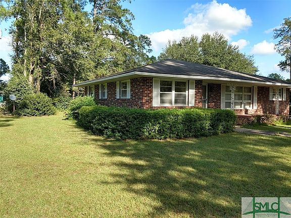 3rd image of 1008 W Columbia Avenue
