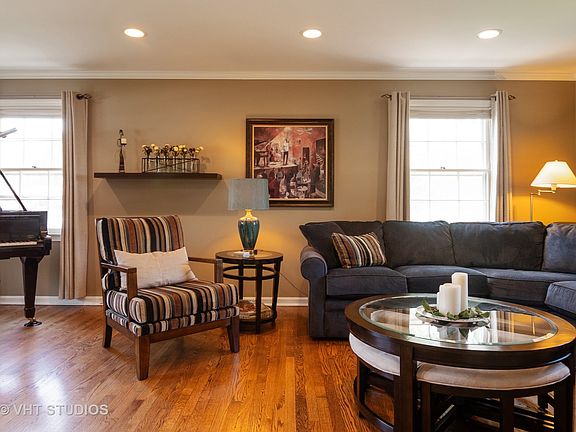 3rd image of 3314 Bellwood Ln