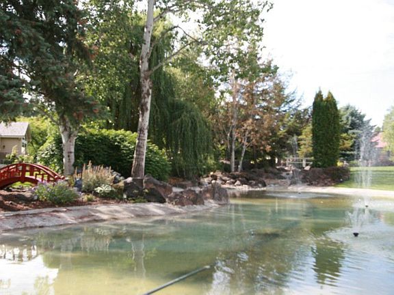 3rd image of 2026 S Parkwood Cir