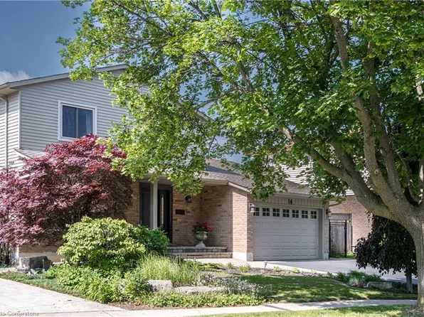 14 Bing Cres, Stoney Creek, ON L8E 3Z4