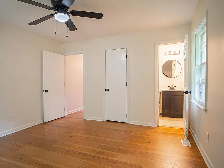 1159 Wesleyan Dr — Photo 11