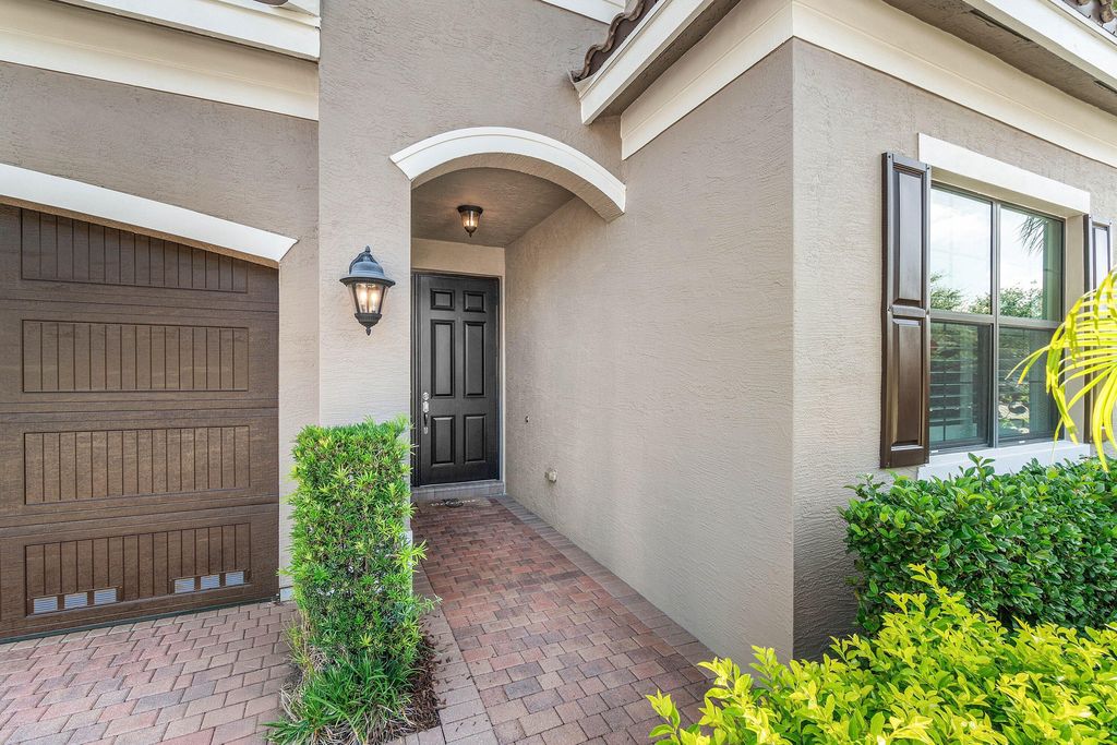 8109 Snowflake Obsidian Trail, Delray Beach, FL - View 4