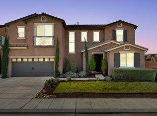 1006 La Canada Ave, Clovis, CA 93619