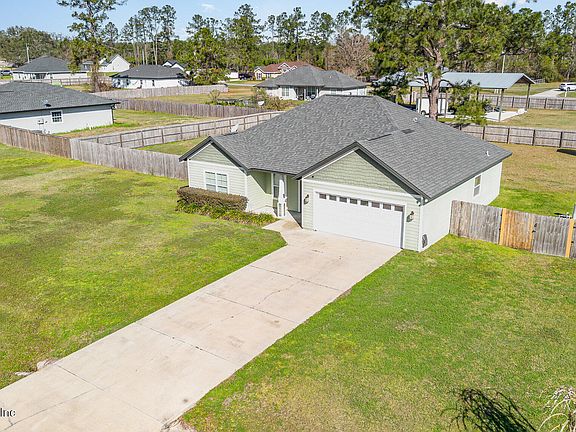 3rd image of 15054 SW 94TH Circle