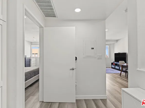 580 W Main St APT 329, Alhambra, CA 91801
