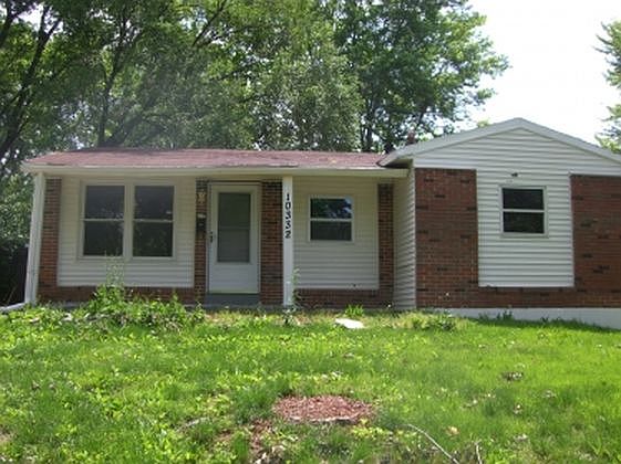 1st image of 10332 Royal Dr