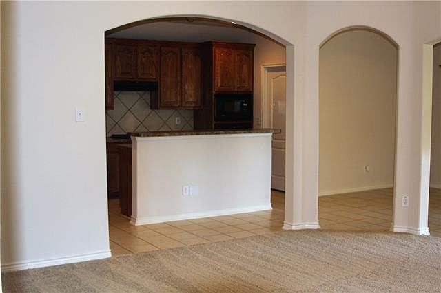 2nd image of 13751 Lincolnshire Ln