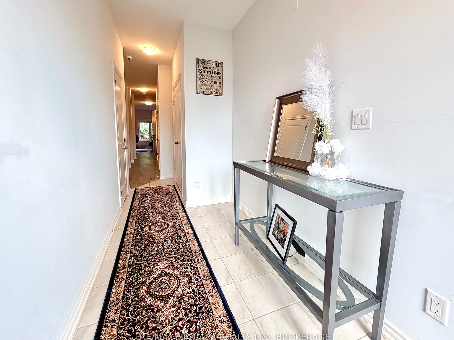 4 bed, $2,350 — Photo 3
