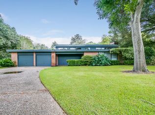 121 E Timberlane Dr, Alvin, TX 77511
