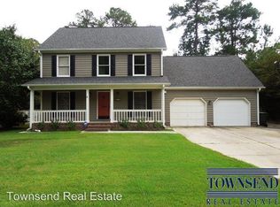 5618 Dobson Dr, Fayetteville, NC 28311