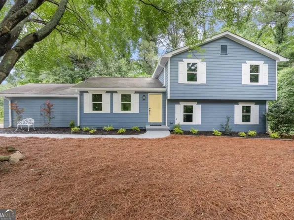 381 Plantation Blvd, Lawrenceville, GA 30046