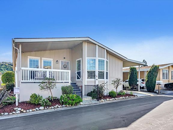 5th image of 808 Villa Teresa Way #808