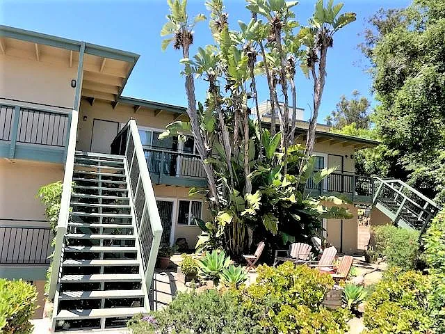 2 bed, $3,395 — Photo 3