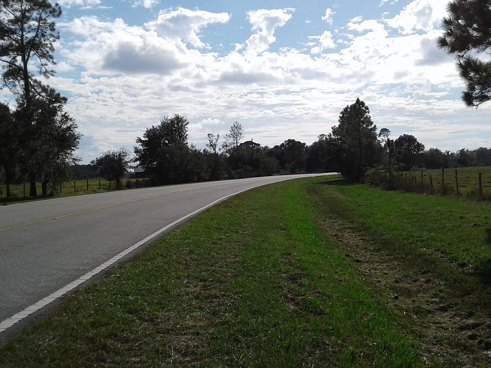2nd image of 9049 County Road 304