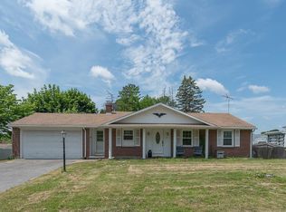 32 Kent St, Cumberland, RI 02864