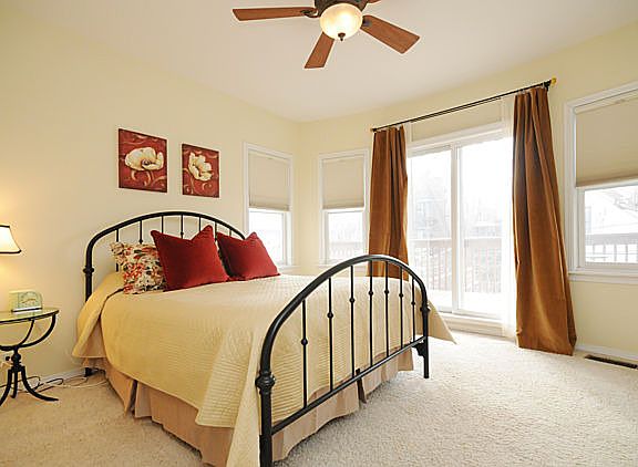 5th image of 2640 N Dayton St #2