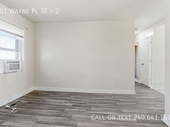 3rd image of 101 Wayne Pl SE APT 2