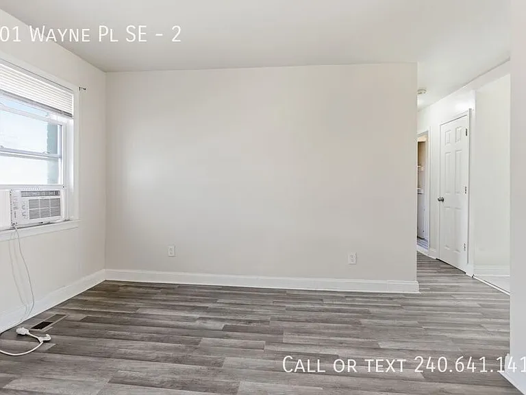 101 Wayne Pl SE #2 — Photo 3