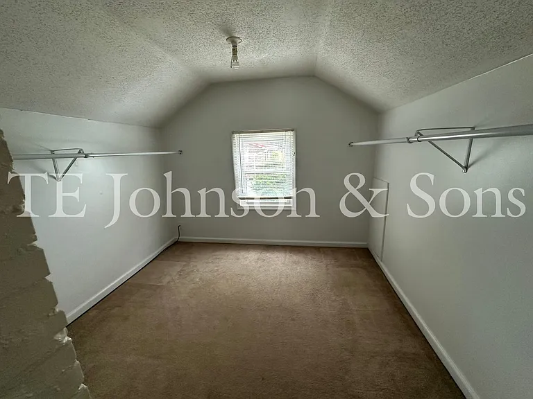 6190 Vance Rd — Photo 9