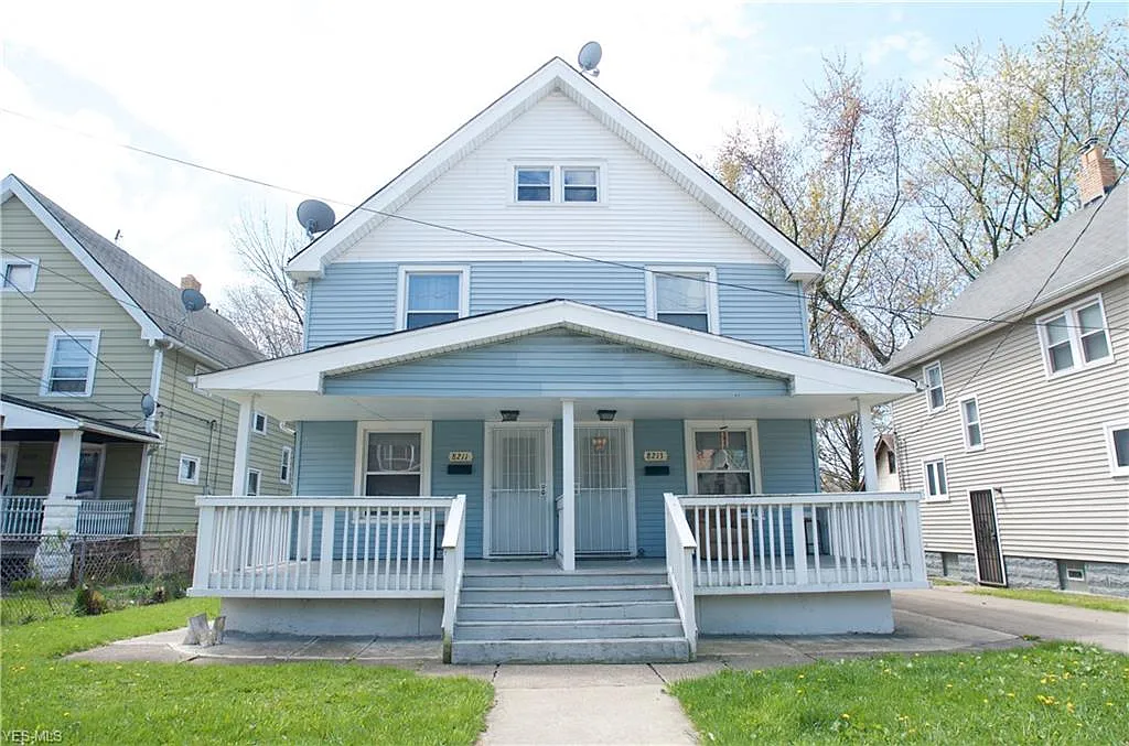 8211 Denison Ave photo 1
