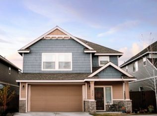 3136 NE Flagstone Ave, Bend, OR 97701