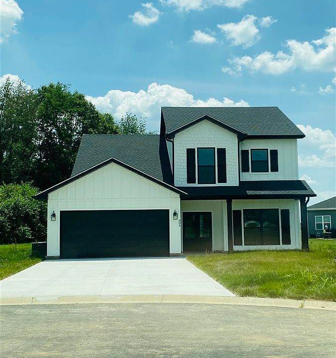 1st image of 804 Eastborough Ct