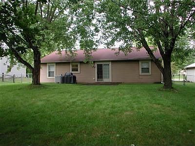 5th image of 2586 Miami Village Dr