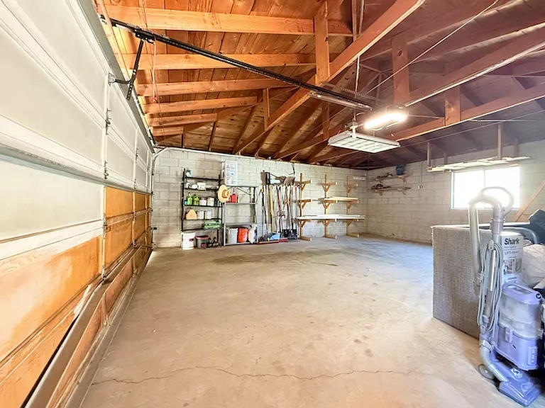 262 E Browning Ave — Photo 30