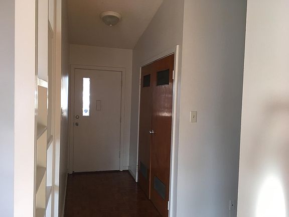 4th image of 5443 Westminster Ave