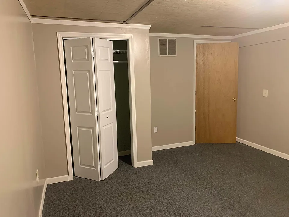 Bedroom #1
