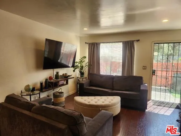 157 S Wilmington Ave APT I, Compton, CA 90220