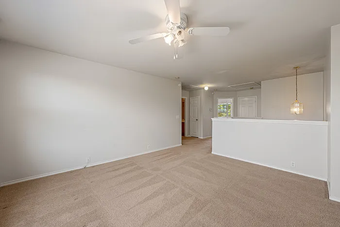 14716 Lantern Dr — Photo 11