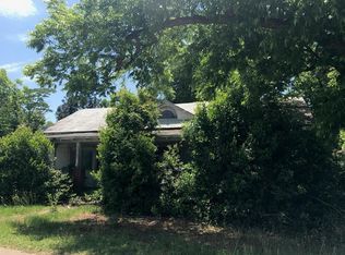 4717 West St, Williston, SC 29853